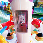 Rotierende Münzenkarussell-Fahrt, bunte Arcade-Spiel-Maschinen